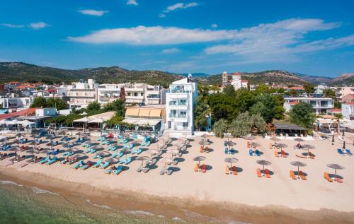 Potos Hotel | Mr & Mrs K Bianco