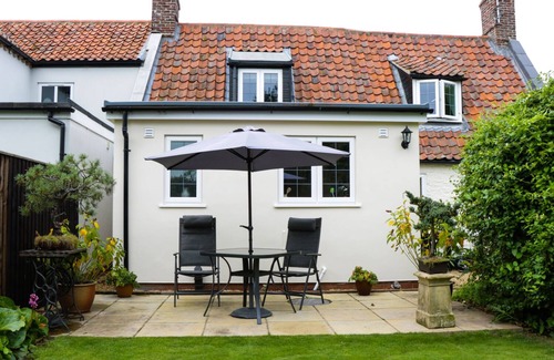 Clenchwarton Cottage | Mrs Dale's Cottage
