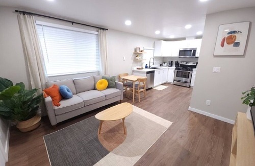 Gresham House | Mt. Hood Hideaway in Gresham - Troutdale