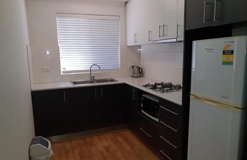Inglewood Apartment | Mt.Lawley Superb 2 BR location Comfort, style 3