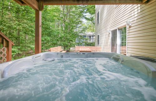 Pocono Lake Ski Chalet | Mt. Maplewood Chalet
