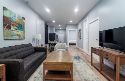 Old Town Apartment | MTM Fully Furnished Rental in Old Town - 2 beds