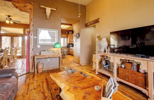 Dewey-Humboldt House | Mtn-View Adobe Home w/Large Deck Near Prescott!