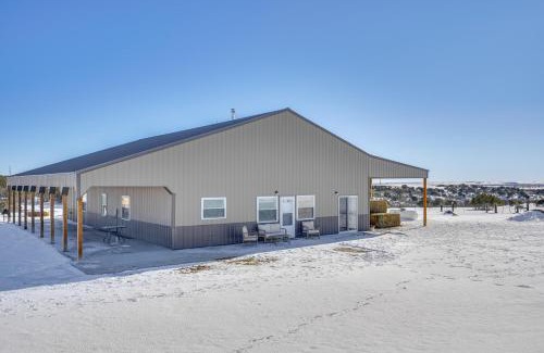 Pueblo House | Mtn-View Hideaway with Wood Stove in Pueblo!