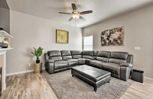 South Jordan House | Mtn View Townhome, Pool, BBQ, 17 Mi to Snowbird
