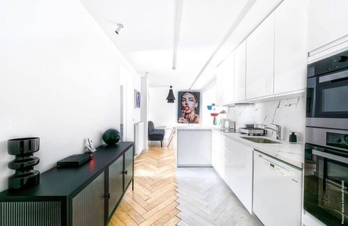 Porte-Dauphine Apartment | Muette - Faisanderie 1bdr by B'Your Home