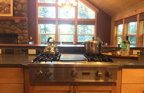 Truckee House | Muhlebach Family Retreat - A Luxury Mountain Getaway