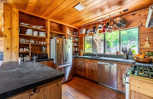 Mill Valley House | Muir Woods Waterfall Retreat: Mt Tam views, near SF, outdoor bath, pet friendly!
