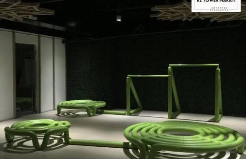 Legazpi Village Apartment | Muji KLTower Makati - Greenbelt - with Pool Access