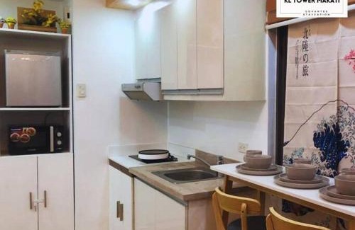 Legazpi Village Apartment | Muji KLTower Makati - Greenbelt - with Pool Access