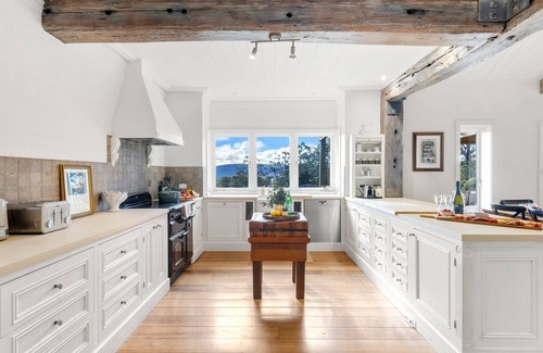 Bellawongarah House | Mulgrave House and Cottage - By Latitude South Coast