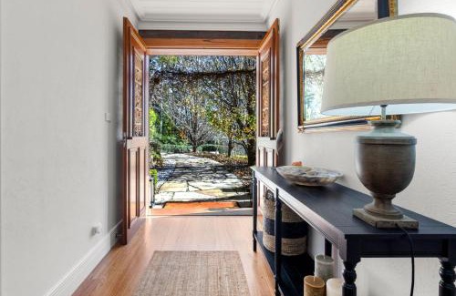 Bellawongarah House | Mulgrave House and Cottage - By Latitude South Coast