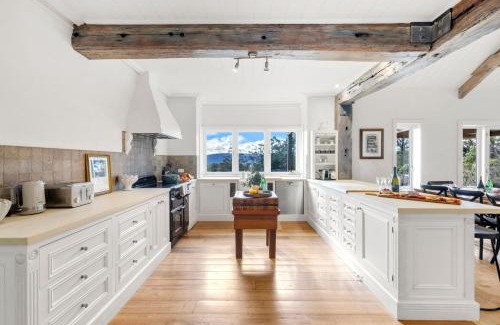 Bellawongarah House | Mulgrave House and Cottage - By Latitude South Coast