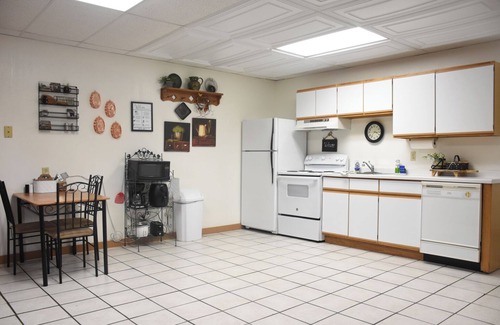 Nauvoo Apartment | Mulholland Garden Apartment
