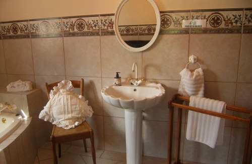 Hermanus Hotel | Mulligans Golf Lodge