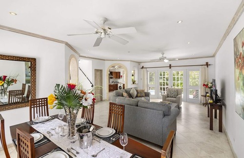 Mullins House | Mullins. St Peter. Stunning Villa. 5 minutes from Mullins Beach