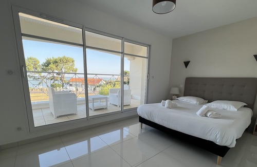 Meschers-sur-Gironde Villa | Municipality of ROYAN (Meschers sur Gironde) 5* VILLA WITH SEA VIEW, 6 people