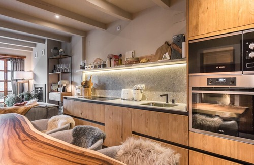 Beret Apartment | Muntanyos by Totiaran