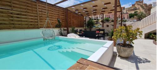 Almeria Centro Hotel | Murallas de Jayrán Hotel Boutique