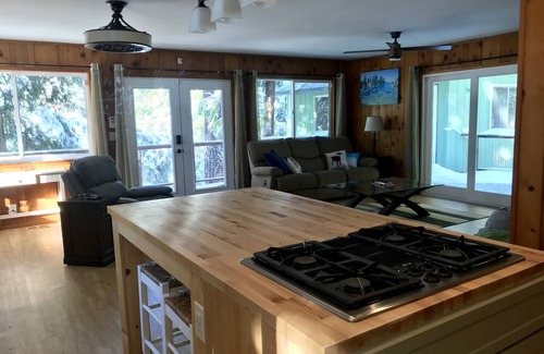 Arnold House | Murphy's cottage in Arnold