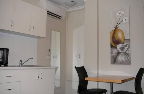 Swan Hill Hotel | Murray River Motel