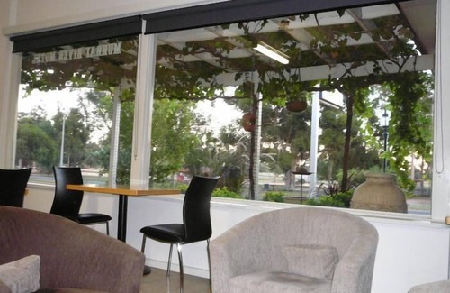 Swan Hill Hotel | Murray River Motel