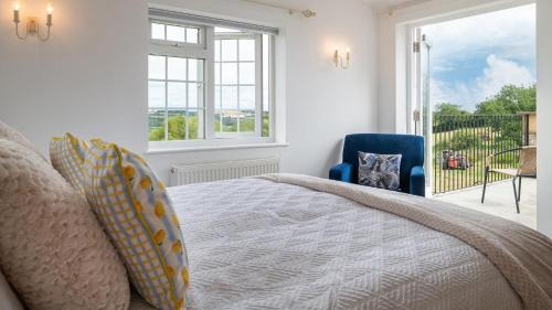Clapton on the Hill House | Murray's Cottage