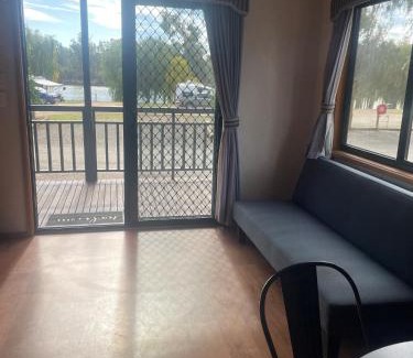 Robinvale Apartment | Murray View Cabin