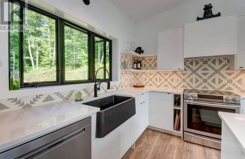 North Kawartha House | Mursal Lake Housenn