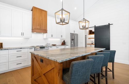 Muskoka Lakes Cottage | Muskoka Beauty! Lake Muskoka!