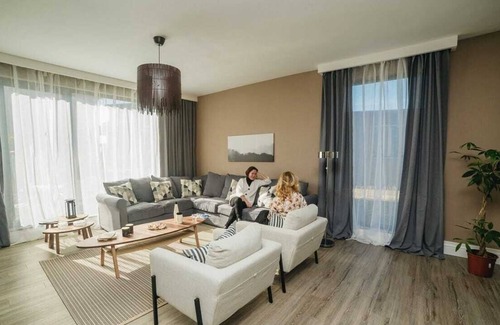 Konyaalti House | Mustafa Ersoy la Antalya birbaska guzel..