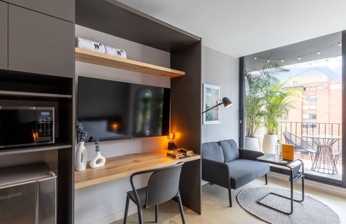 Zona Rosa Apartment | Muttuo by Wynwood House