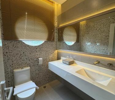 Tersusun Batu 5 Hotel | Muzi Boutique Hotel