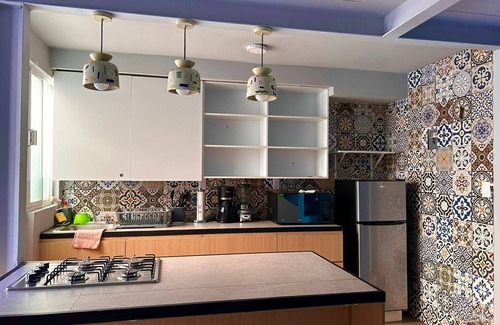 Tlaxcalancingo House | 10 min to Angeloplis! Family-sized, Netflix w/playground and Football park