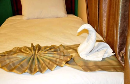Al Duqqi House | My Cairo Hotel in DownTown With Great Garden View