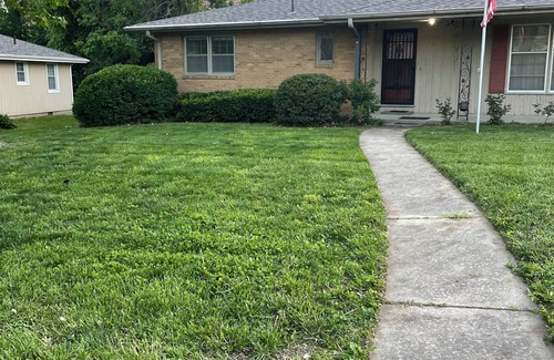 St. Joseph House | My Fairleighdy is a 3-bedroom house, perfectly located in historic Saint Joseph.