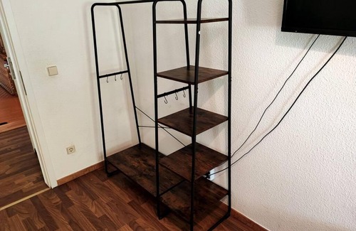 Volkmarsdorf Apartment | My home is your castle (5min from downtown)