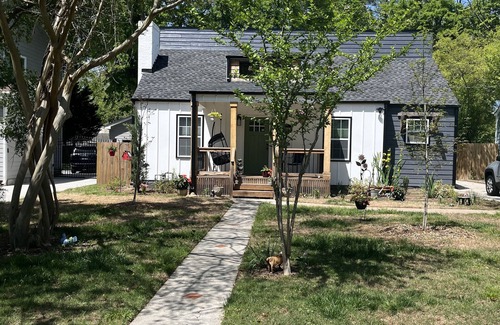 College Heights Bed & Breakfast | My new house has room for you!