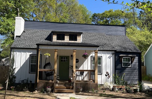 College Heights Bed & Breakfast | My new house has room for you!
