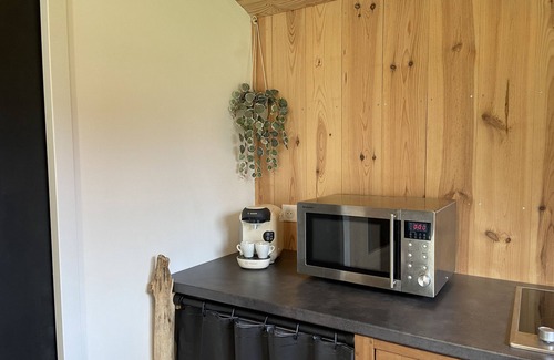 Le Verdon-sur-Mer Ski Chalet | My Ocean Cabin with Garden and Air Conditioning, Steps from the Beach