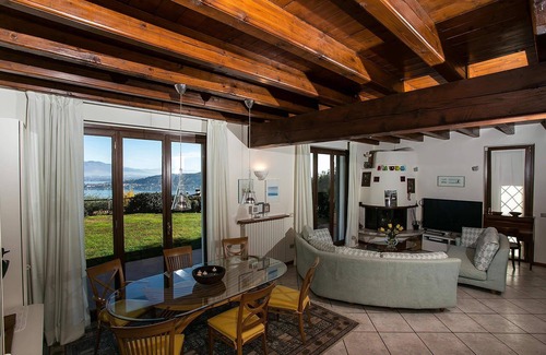 Meina Villa | My Rental Homes -Villa Verbano with amazing lake view and private pool