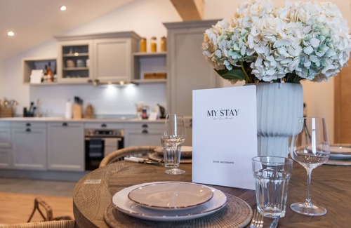 Bernau am Chiemsee Apartment | MY STAY: Relaxation between Chiemsee beach & Kampenwand, lots of space with 74sqm