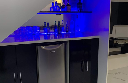 Angeles City House | My unit is a Modern American Style Townhouse with 5 bedroom.Near at the Resort