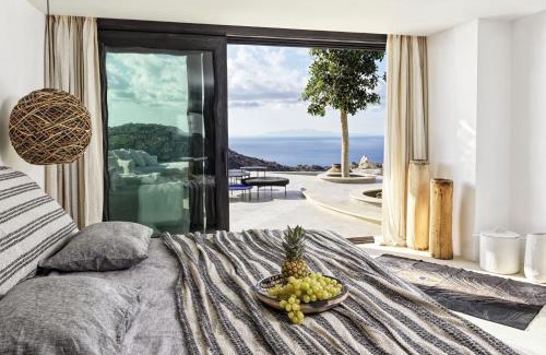 Xilokeratidi Hotel | Myconian Panoptis Escape, a member of Small Luxury Hotels of the World