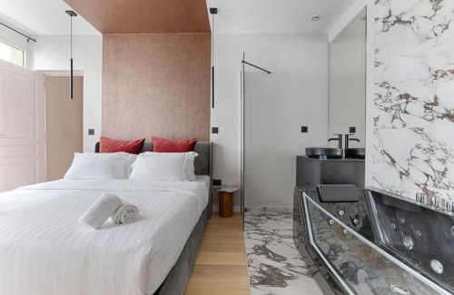 L'Europe Apartment | MyKeypers - Luxury Flat 3BR 8P with Jacuzzi - Haussmann