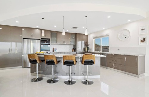 Myponga Beach Apartment | Myponga Beach Luxe Stunning Seaside Sunsets
