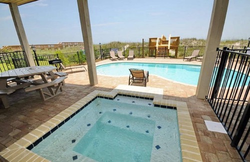 Crescent Beach House | Myrtle Beach Oceanfront Home, 8 Bedroom + 8.5 Bathrooms - Sleeps 26!
