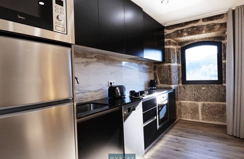Vieira do Minho Apartment | MyStay - Casa d'Henrique | Superior Apt Pool View
