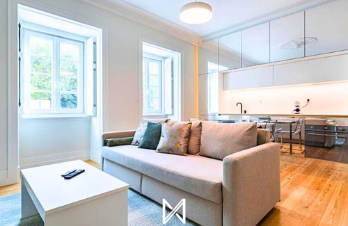 Sao Sebastiao da Pedreira Apartment | MyStay - Homie in Lisbon