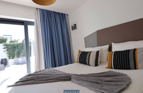 Arraiolos Bed & Breakfast | MyStay - House of Bacchus | Double